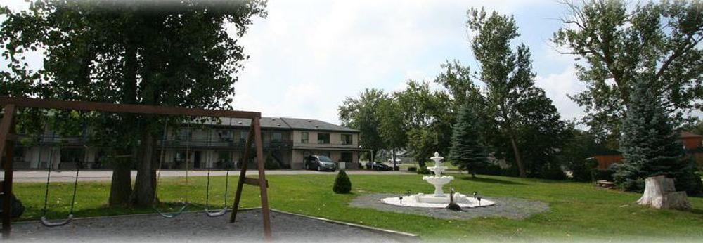 Campbellford River Inn Buitenkant foto
